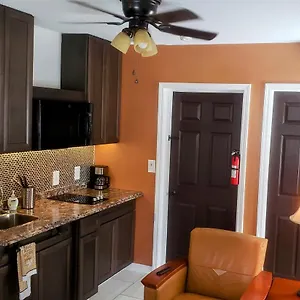 Guest house Stylish Minutes To Hard Rock Casino, Tampa