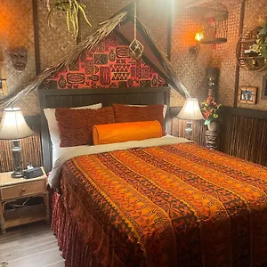 Aparthotel The Tiki, Tampa